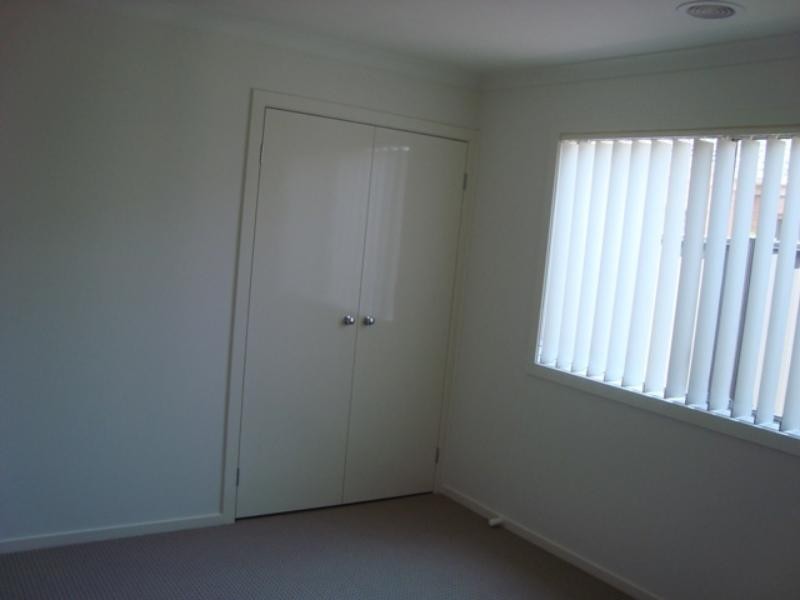 9 Blue Jay Cres, Tarneit VIC 3029