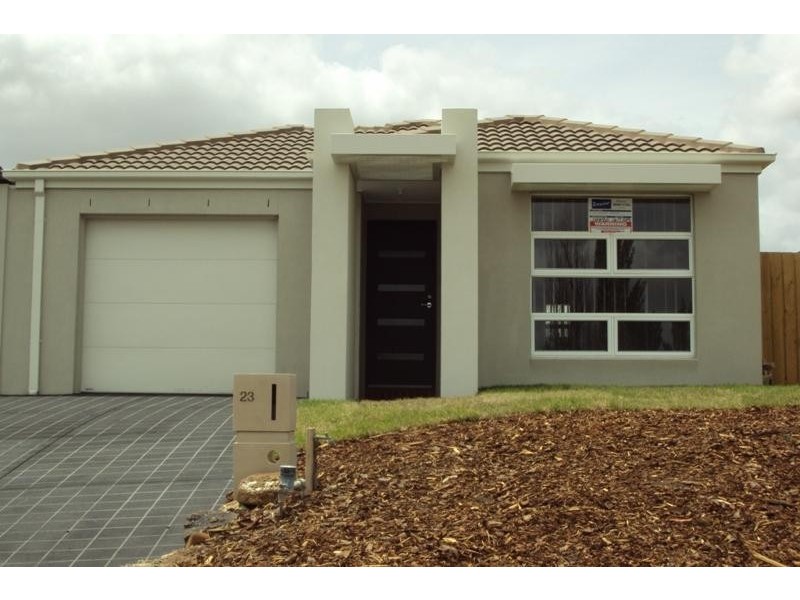 23  Dominion  Tce, Truganina VIC 3029