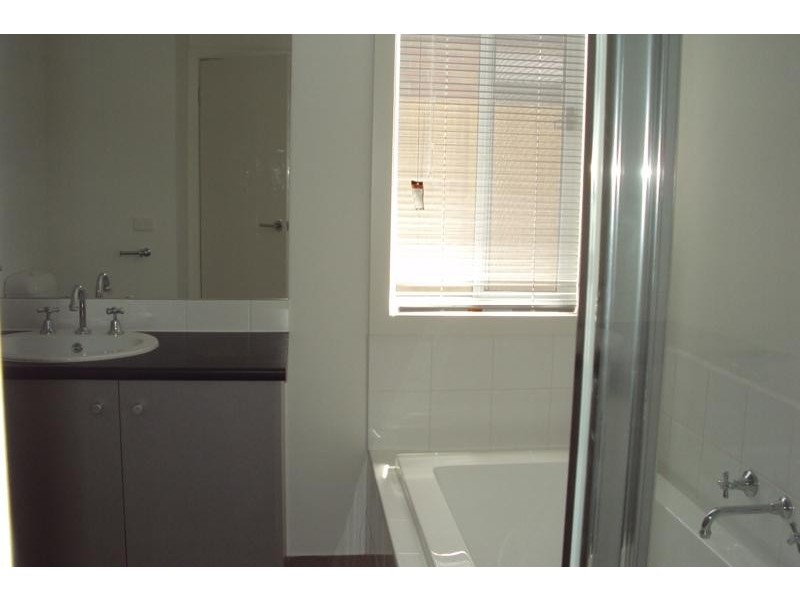 23  Dominion  Tce, Truganina VIC 3029