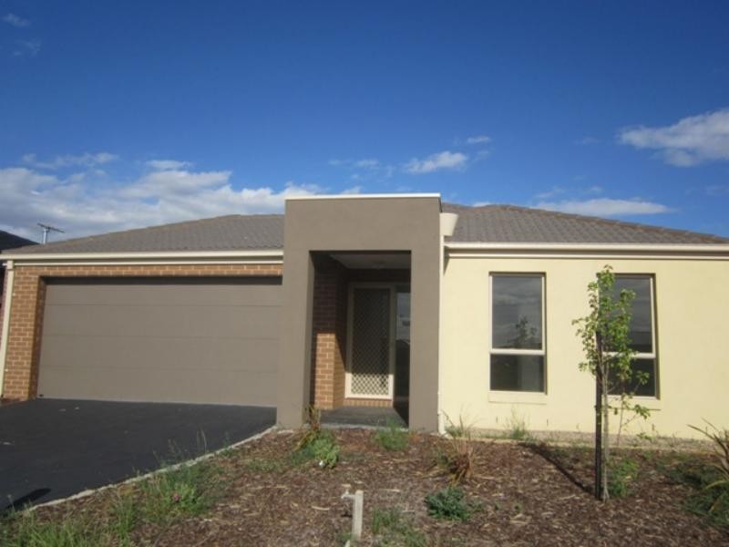 149 Botanica Springs Bvd, Brookfield VIC 3338