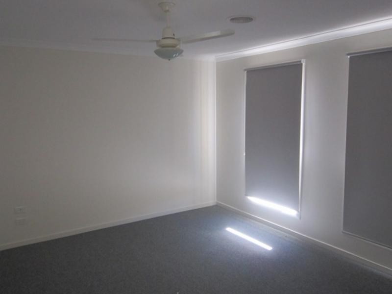 149 Botanica Springs Bvd, Brookfield VIC 3338