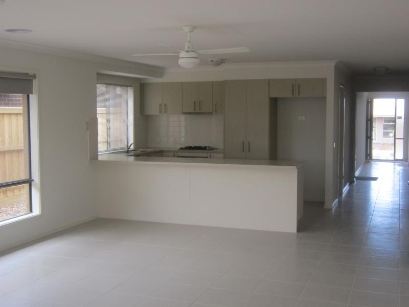 7 Positano Way, Lalor VIC 3075