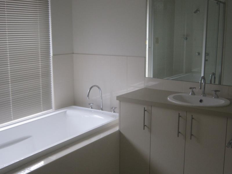 7 Positano Way, Lalor VIC 3075