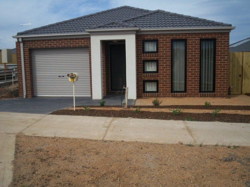 5 Harmony Dr, South Morang VIC 3752