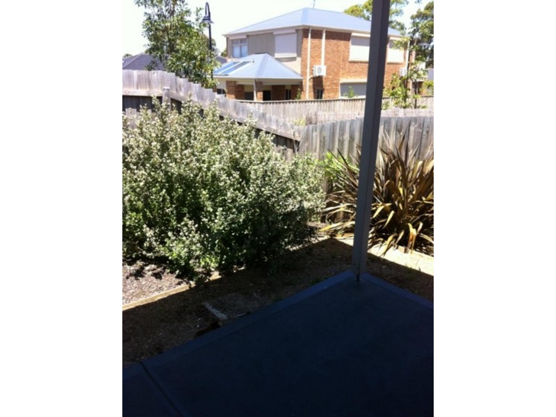 5 Harmony Dr, South Morang VIC 3752