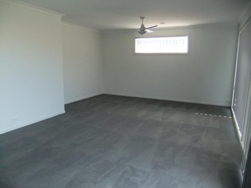 40 Moorookyle Ave, Tarneit VIC 3029