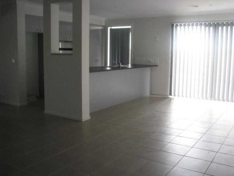 21 Galeff Ave, Truganina VIC 3029