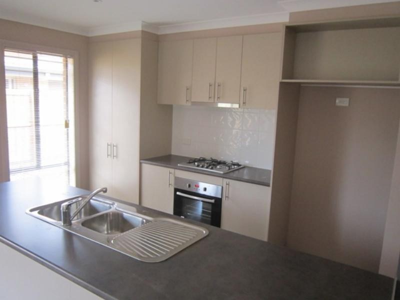 79 Sarissa  St, Lalor VIC 3075