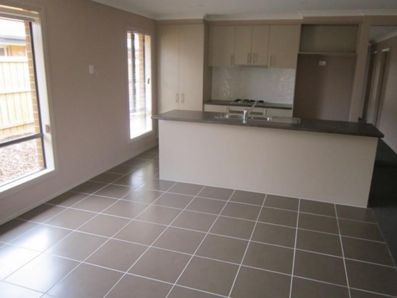 79 Sarissa  St, Lalor VIC 3075