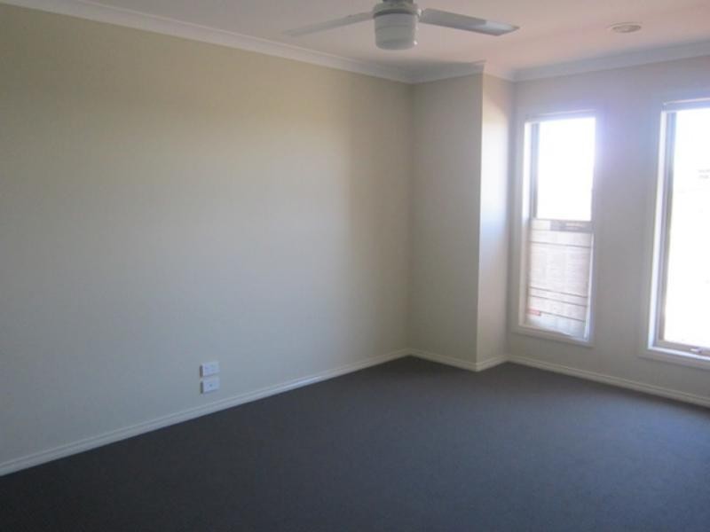 77 Sarissa St, Lalor VIC 3075