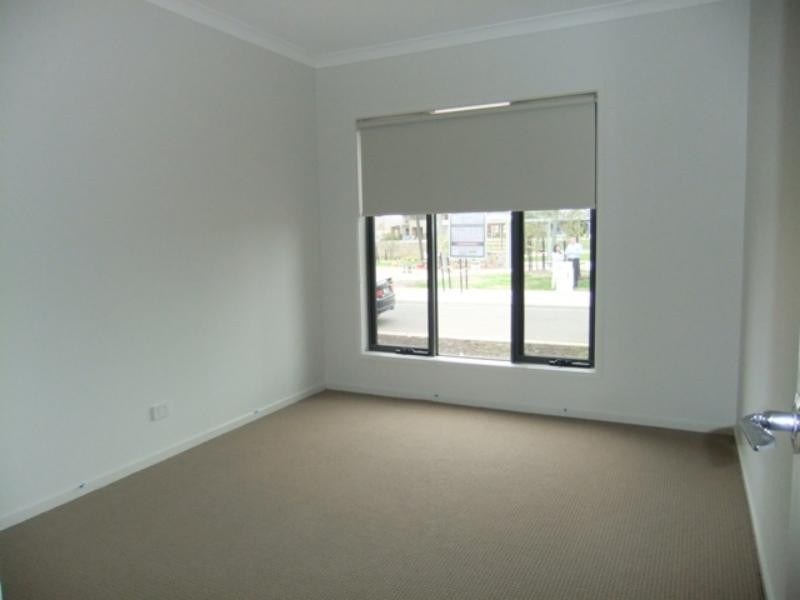 13 Edge View, Point Cook VIC 3030