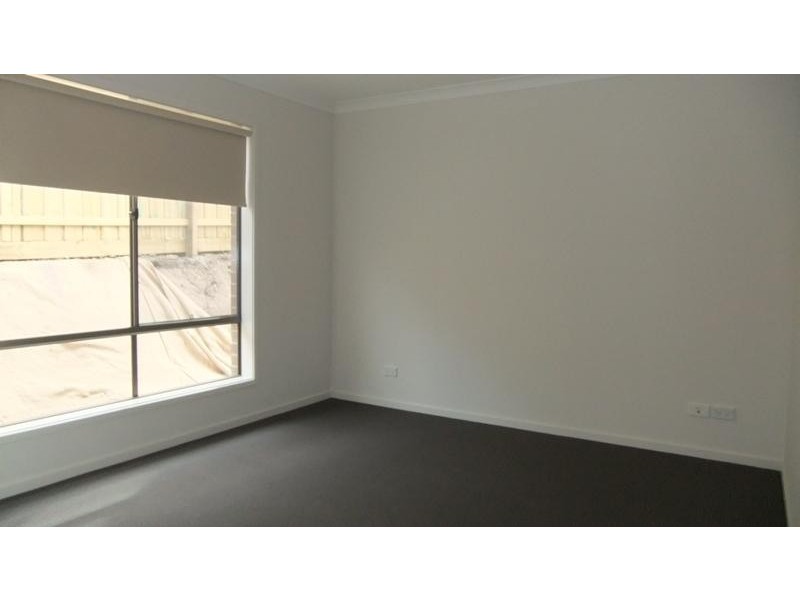 202 Reservoir Rd, Sunbury VIC 3429