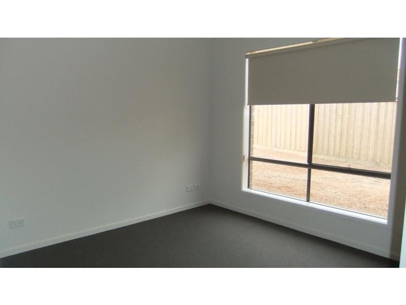 202 Reservoir Rd, Sunbury VIC 3429