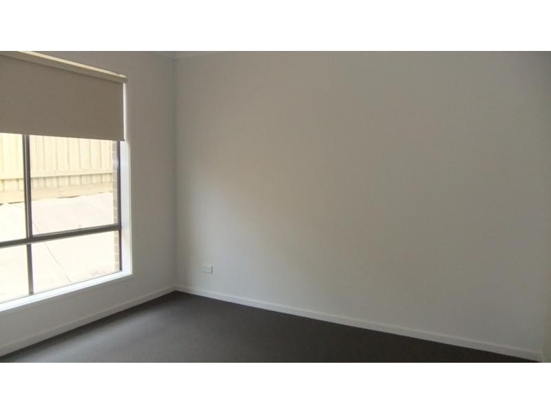 202 Reservoir Rd, Sunbury VIC 3429