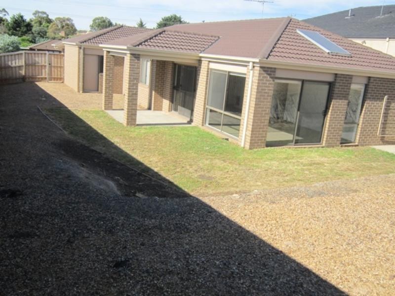 202 Reservoir Rd, Sunbury VIC 3429