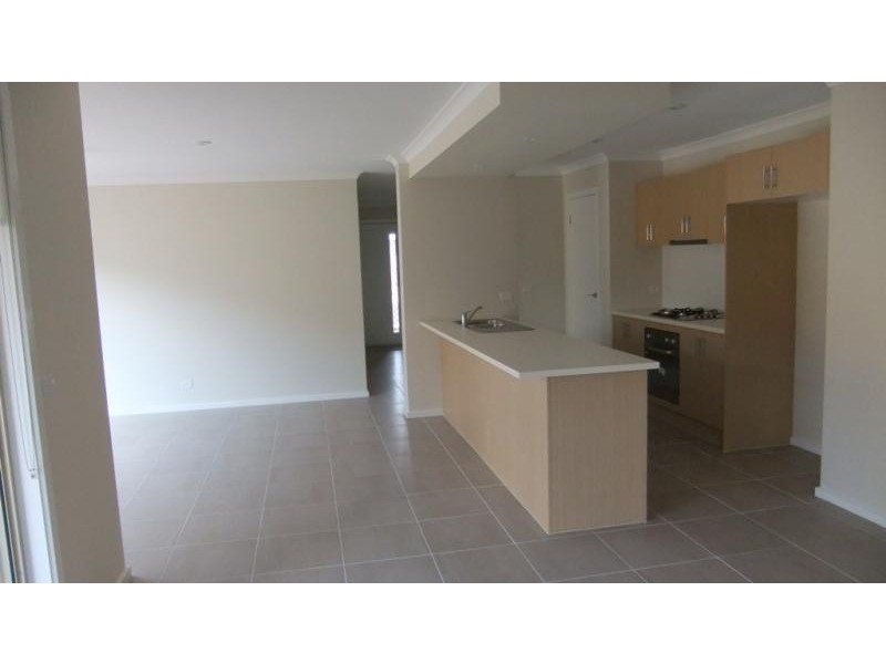 19 Botanical Dr, Truganina VIC 3029