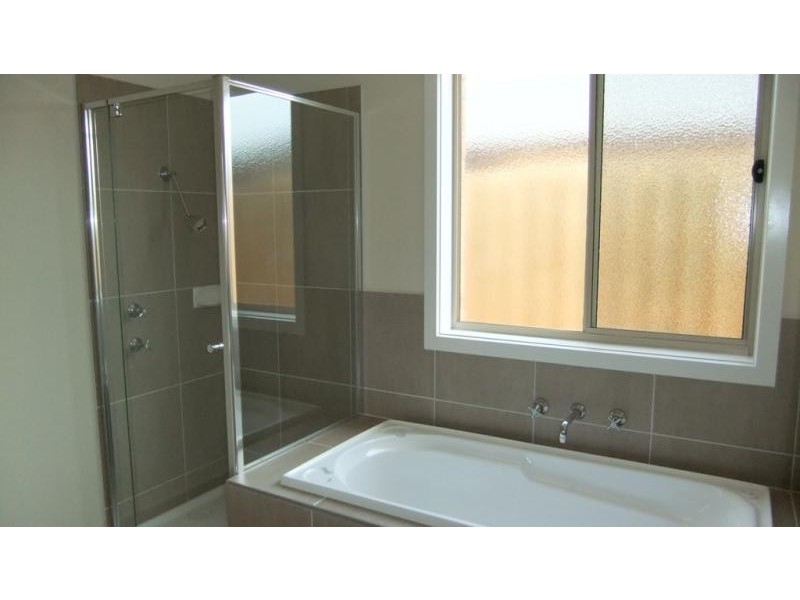 19 Botanical Dr, Truganina VIC 3029