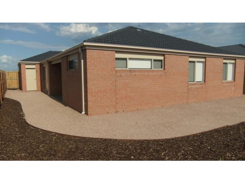 19 Botanical Dr, Truganina VIC 3029