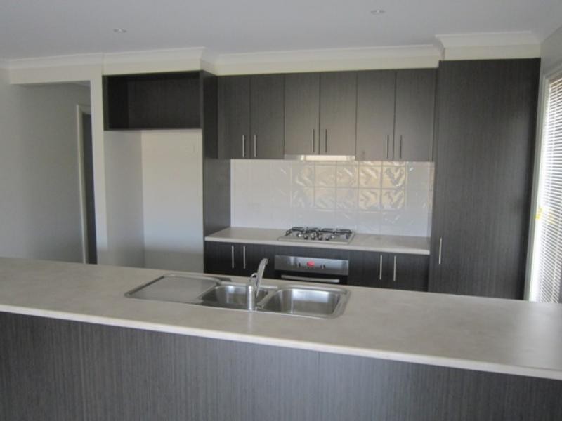 9 Bassetts  Ct, Doreen VIC 3754