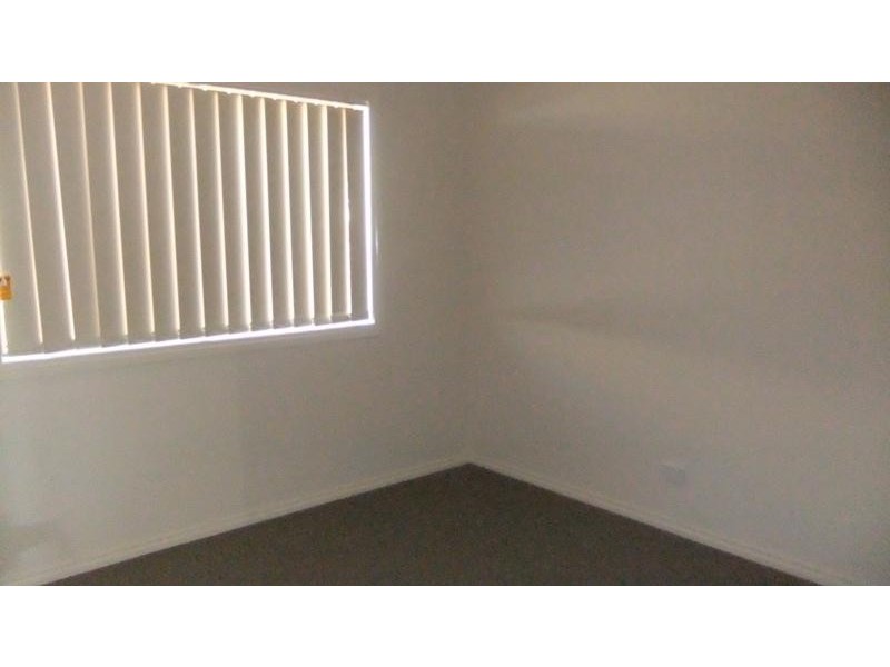 132 Phillip Dr, Sunbury VIC 3429