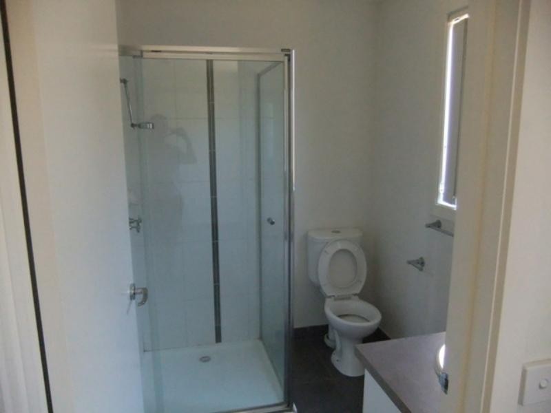 224 The Lakes Bvd, South Morang VIC 3752