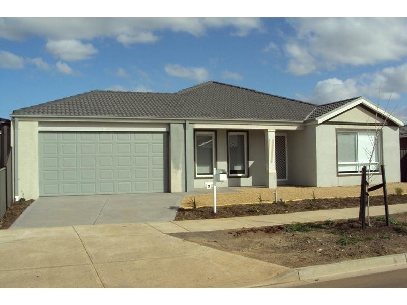 9 Colby  Lnk, Derrimut VIC 3030