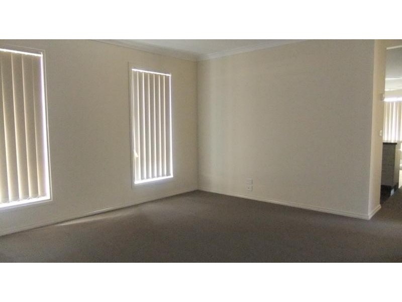 32 Barmera Way, Truganina VIC 3029