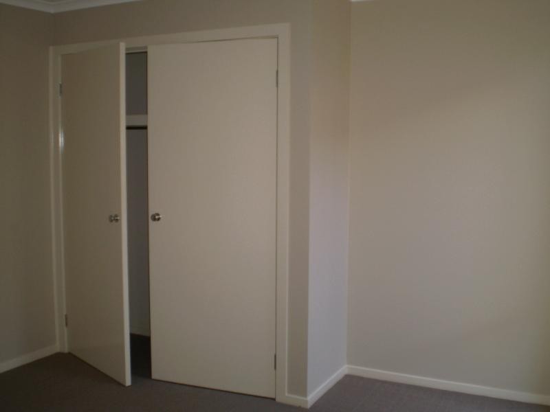 12 Fernhurst  Ave, Derrimut VIC 3030