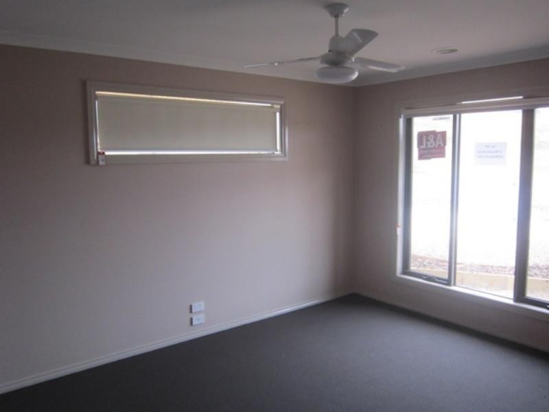 17 Bassetts Rd, Doreen VIC 3754