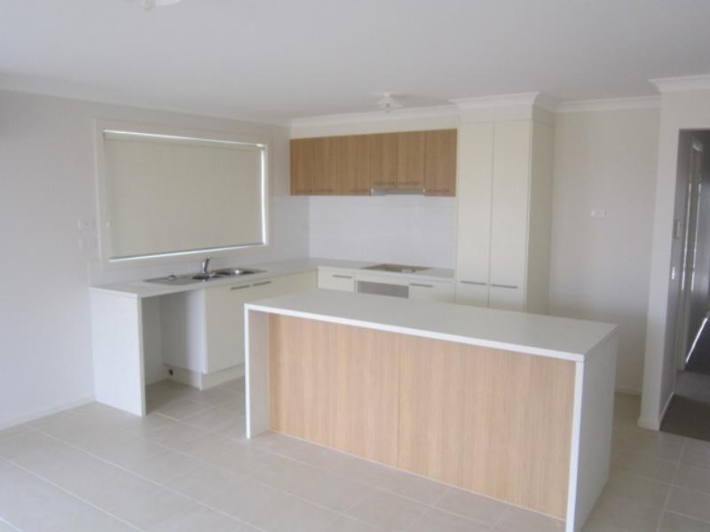 43 Springleaf Rd, Tarneit VIC 3029