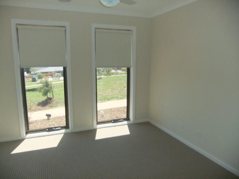 12 Gentle Wk, Doreen VIC 3754