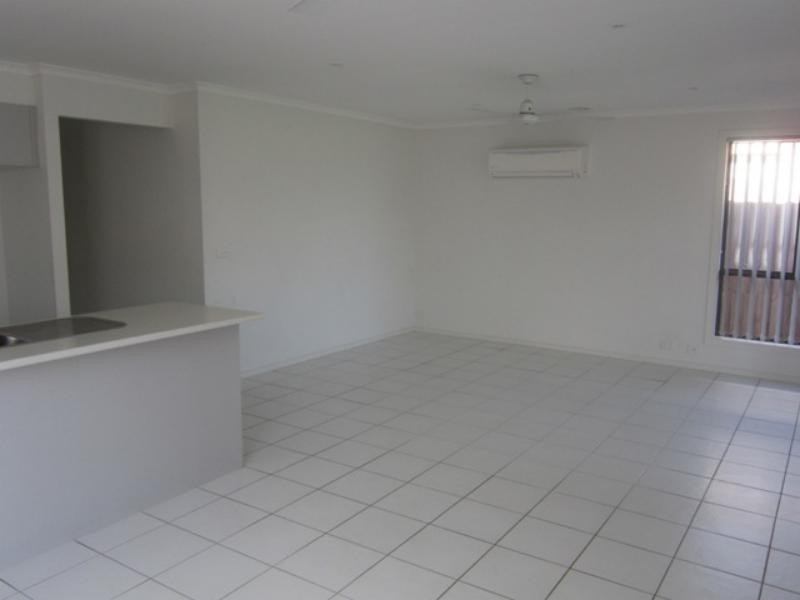 5 Dominion Tce, Truganina VIC 3029