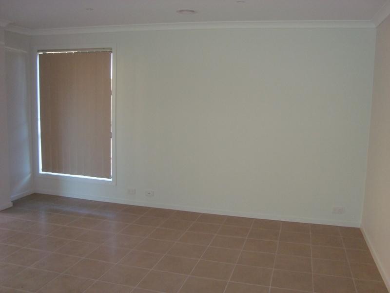 31 Dominion Tce, Truganina VIC 3029