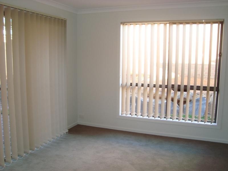 31 Dominion Tce, Truganina VIC 3029