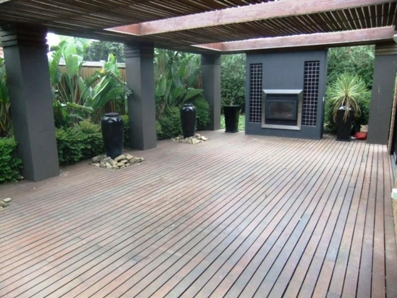 4 St Andrew Dr, Deer Park VIC 3023