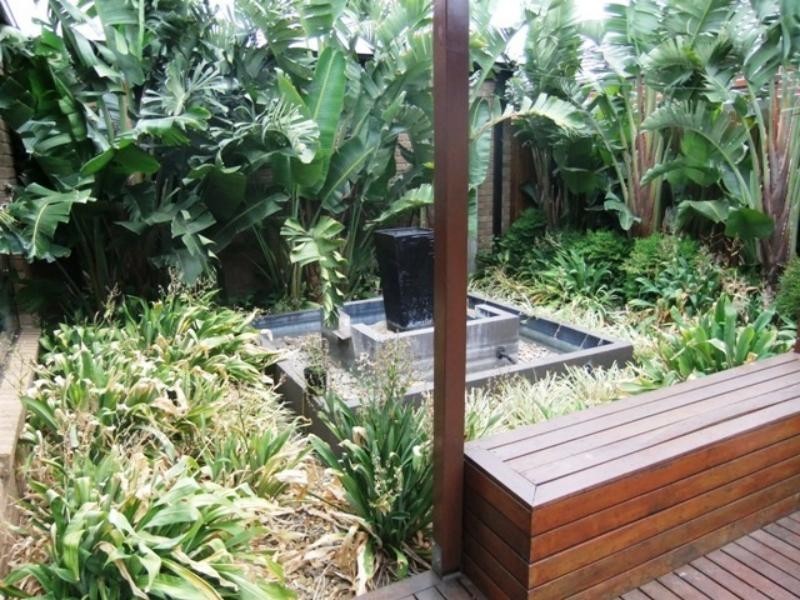 4 St Andrew Dr, Deer Park VIC 3023