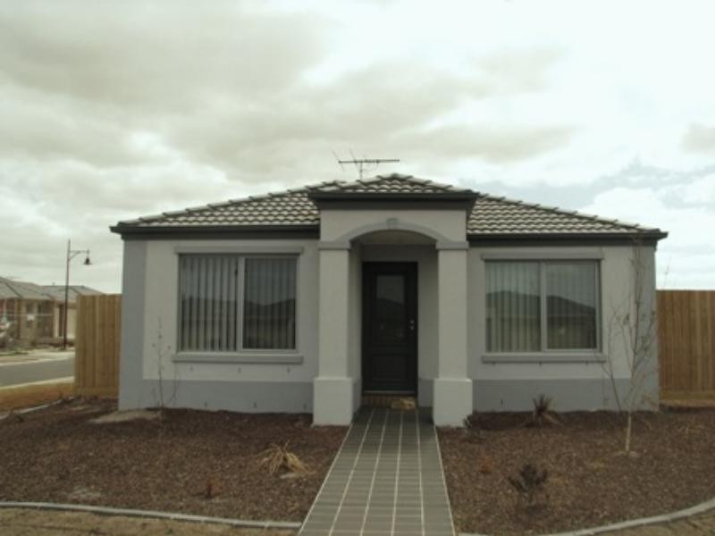 6 Andrew Rd, Truganina VIC 3029