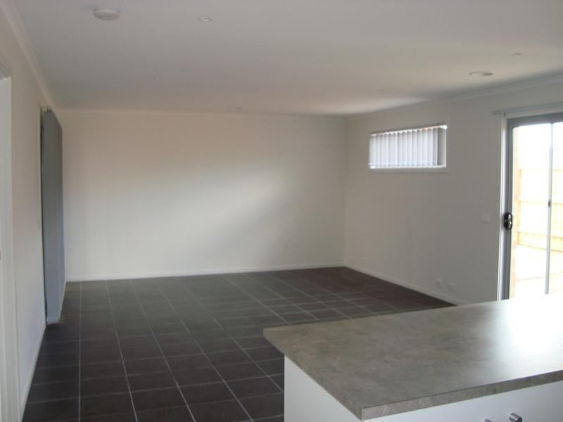 6 Andrew Rd, Truganina VIC 3029