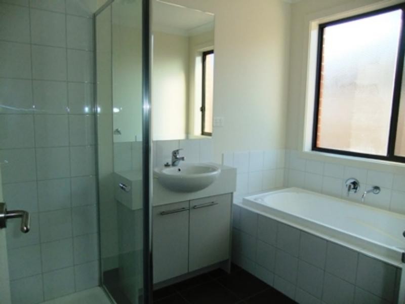 47  Springleaf Rd, Tarneit VIC 3029