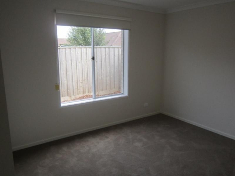 73 Sarissa St, Lalor VIC 3075