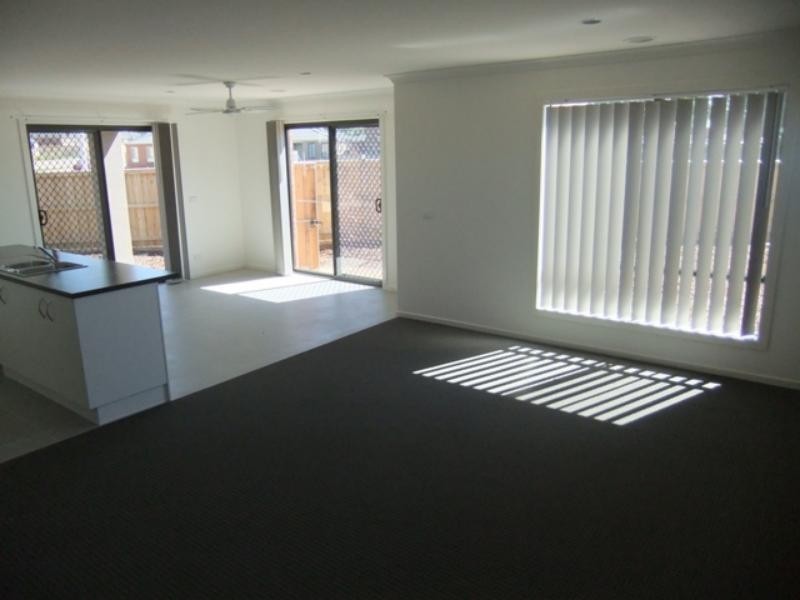 3 Treeview Dr, South Morang VIC 3752