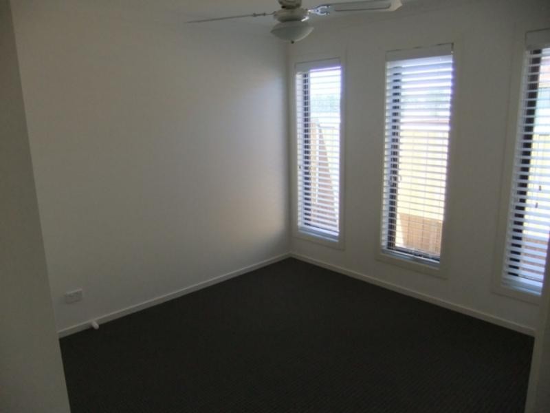 3 Treeview Dr, South Morang VIC 3752