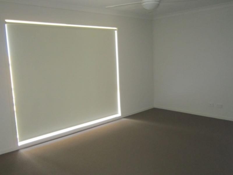 27 Morgan Cres, Werribee VIC 3030