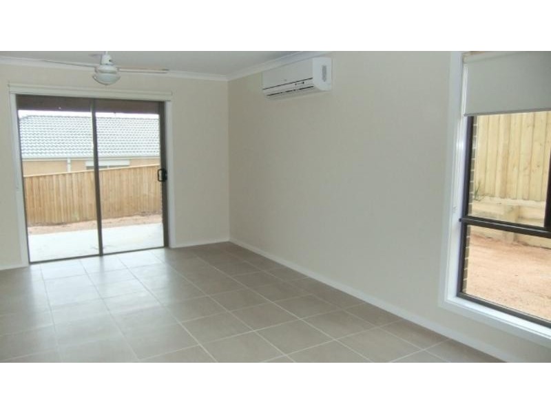 5 Foothills St, Doreen VIC 3754