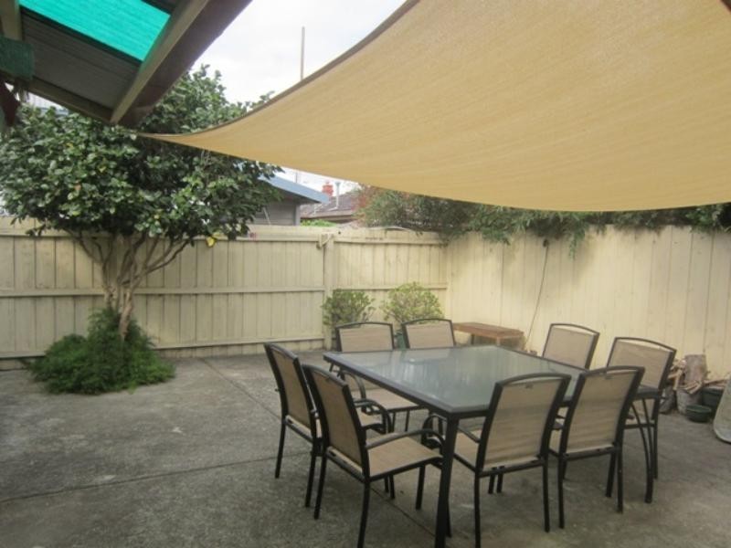 34 Leander  St, Footscray VIC 3011