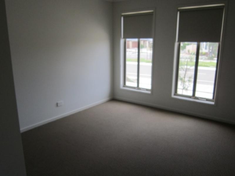 197 Saltwater Prom, Point Cook VIC 3030