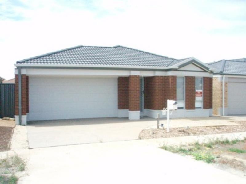25 Billabong Cres, Tarneit VIC 3029
