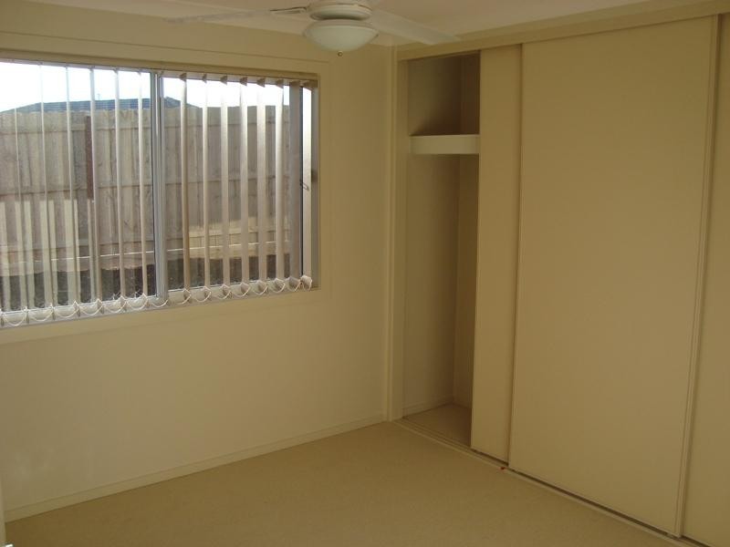 35 Dominion Tce, Truganina VIC 3029