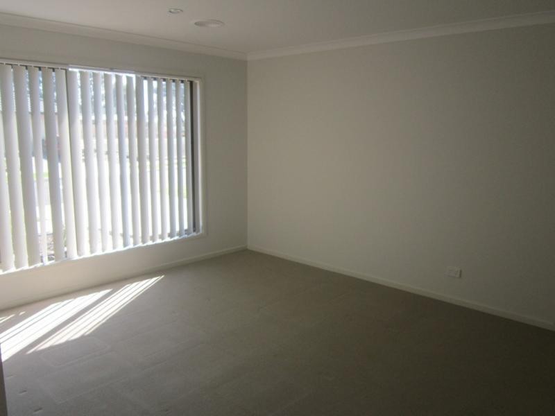 5 Getaway Dr, Doreen VIC 3754