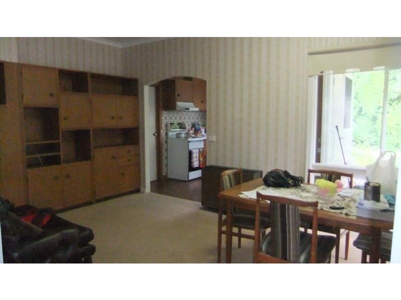 6 Minaki Ave, Doncaster East VIC 3109